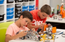 Студия Legolab