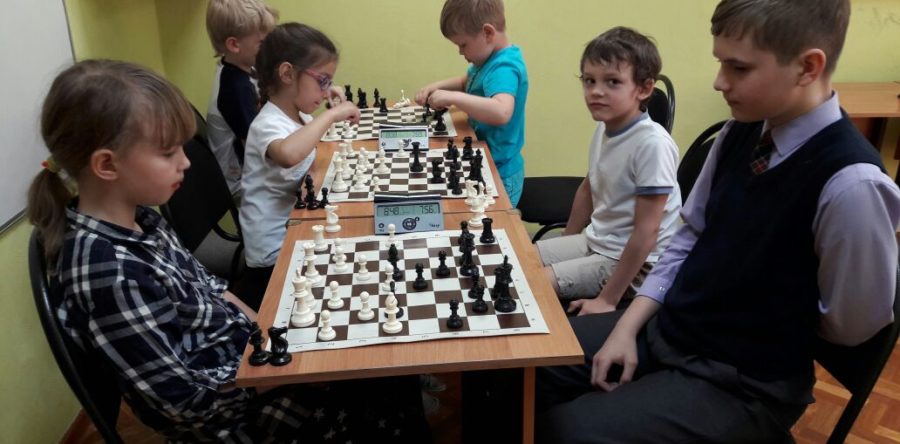 Поздравляем победителей шахматного турнира