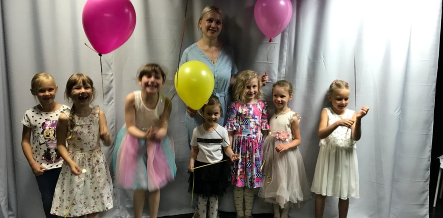 Открытое занятие в студии эстрадного вокала “Любимые мелодии”