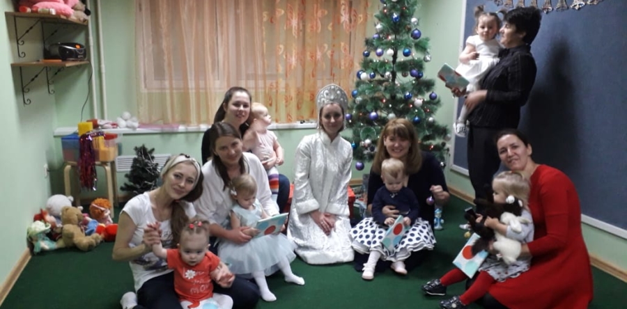 Новогоднее занятие для самых маленьких