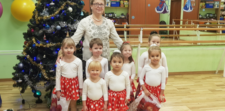 Хореографическая студия «Вдохновение» – новогоднее занятие