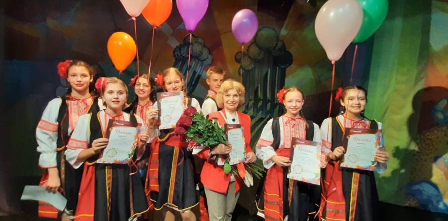 Отчетные концерты танцевальных студий.