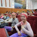 дети в зале