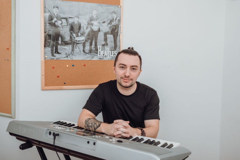 электропианино