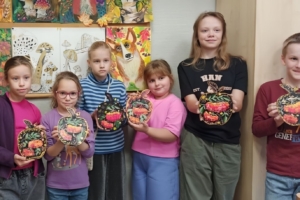 Приглашаем на мастер-класс “Роспись по дереву”